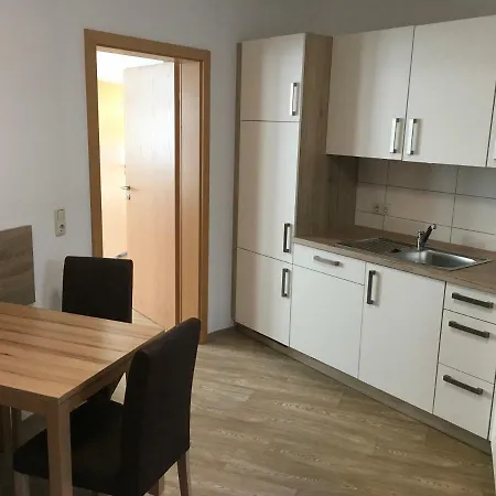Ferienwohnung Fuer Alt Und Jung Sonneberg Exterior photo